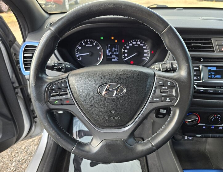 Hyundai i20 Hatchback 1,2 l 61 kw