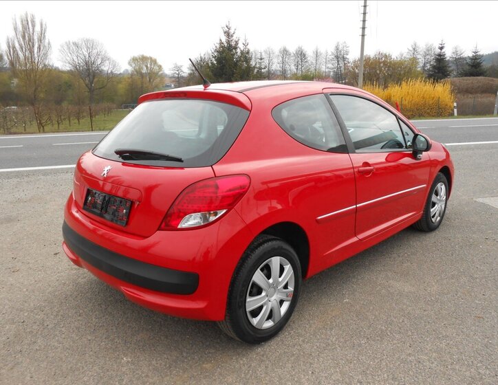 Peugeot 207 Hatchback 1,4 l 54 kw