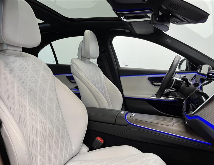 Mercedes-Benz Třídy E 15