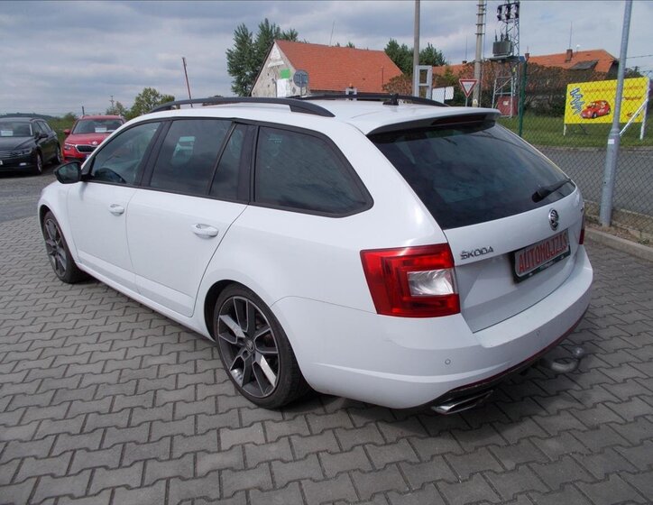 Škoda Octavia Kombi 2,0 l 135 kw