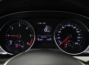 Volkswagen Passat 24