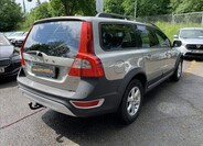Volvo XC70 8