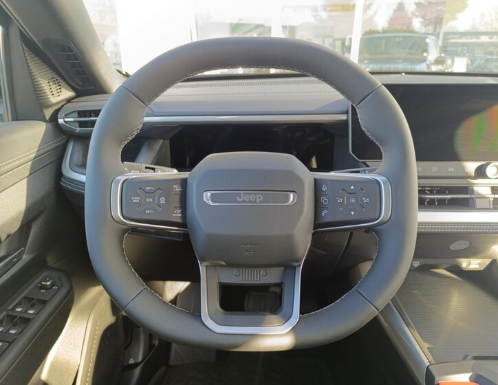 Jeep Compass SUV / Terénní 1,2 l 107 kw