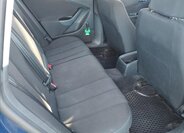 Volkswagen Passat Kombi 2,0 l 103 kw