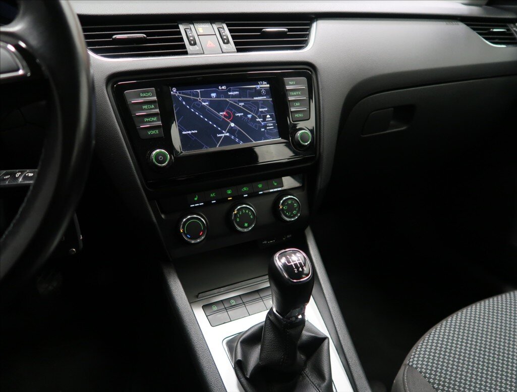 Škoda Octavia Kombi 2,0 l 110 kw