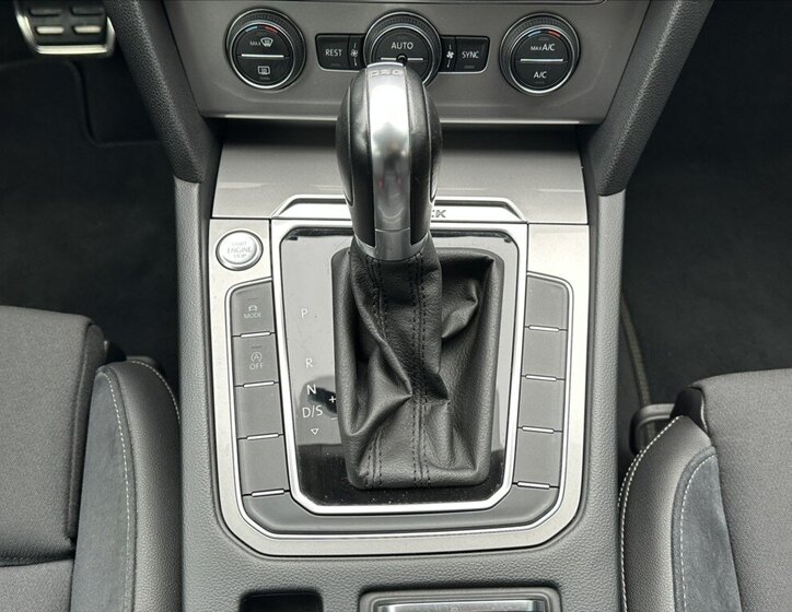 Volkswagen Passat Kombi 2,0 l 140 kw