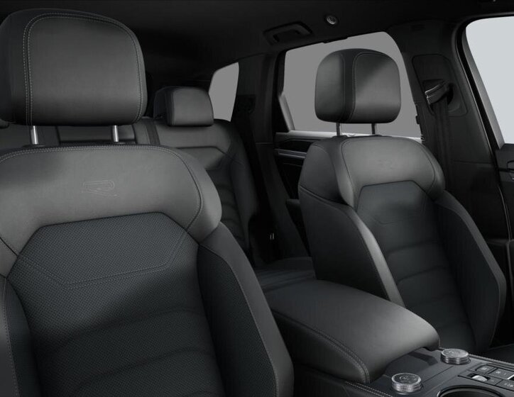 Volkswagen Touareg SUV 3,0 l 210 kw