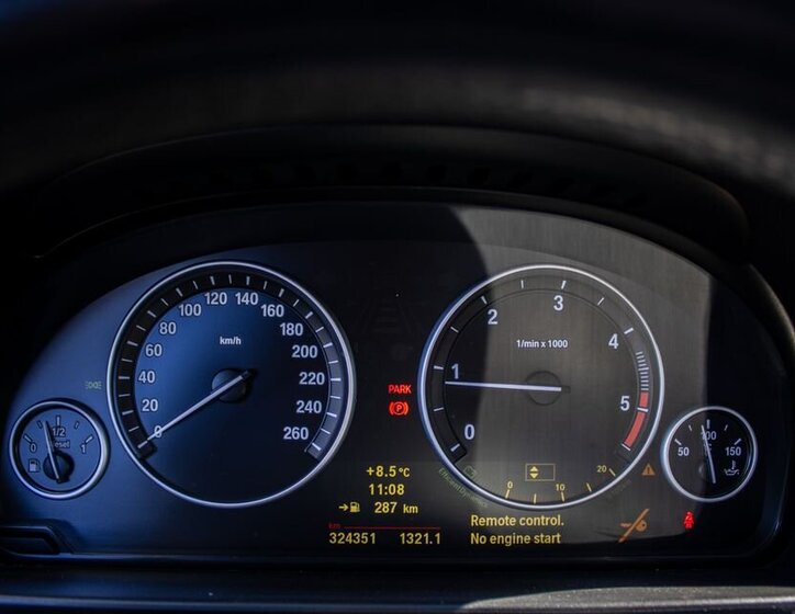 BMW Řada 5 Sedan / Limuzína 2,0 l 120 kw