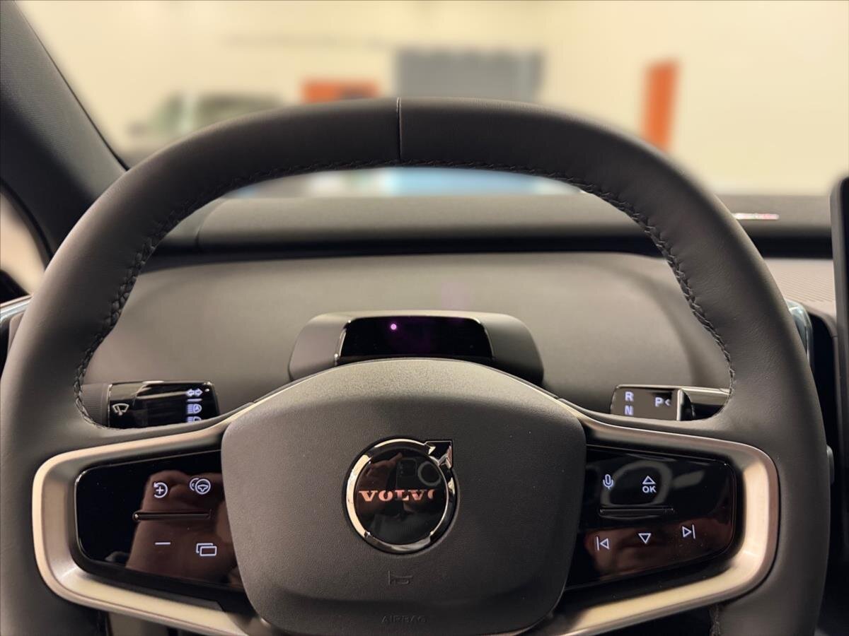 Volvo EX30 SUV 0,0 200 kw