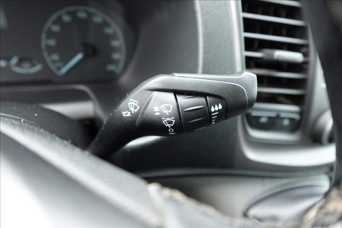 Ford Transit Valník 2,0 l 96 kw