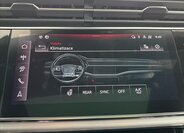 Audi Q8 SUV / Terénní 3,0 l 210 kw