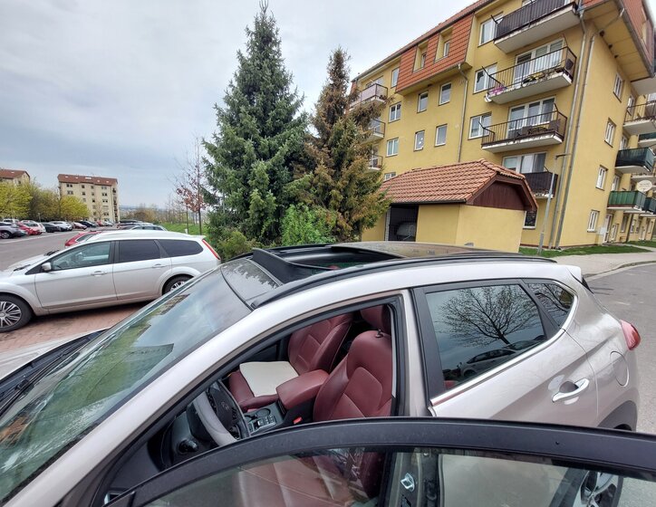 Hyundai Tucson CUV / Crossover 1,7 l 104 kw