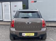 Mini Countryman 8