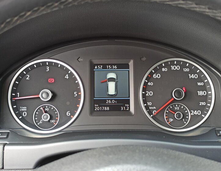 Volkswagen Tiguan SUV 2,0 l 103 kw