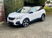 Peugeot 3008 SUV 1,2 l 96 kw