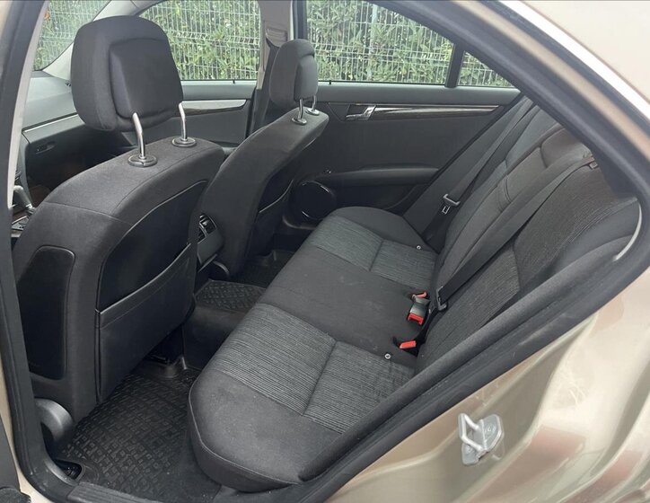 Mercedes-Benz Třídy C 13