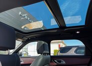 Land Rover Range Rover Velar SUV / Terénní 3,0 l 221 kw