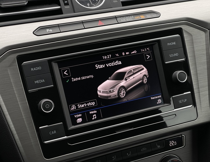 Volkswagen Passat 10