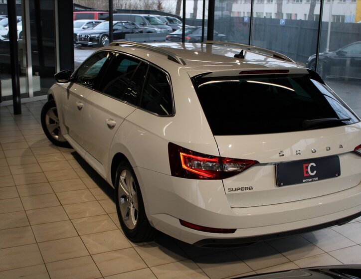 Škoda Superb Kombi 2,0 l 110 kw
