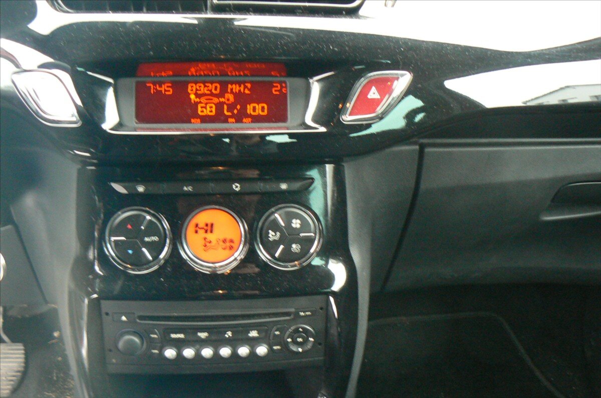 Citroën DS3 Hatchback 1,6 l 88 kw