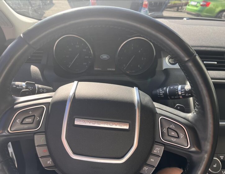 Land Rover Range Rover Evoque SUV / Terénní 2,0 l 110 kw