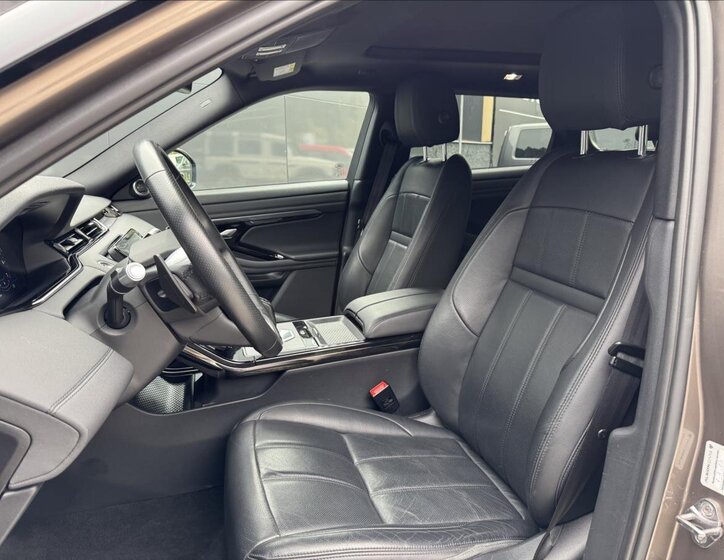 Land Rover Range Rover Evoque 11