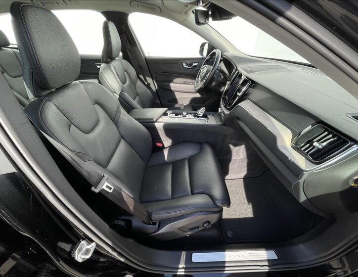 Volvo XC60 18
