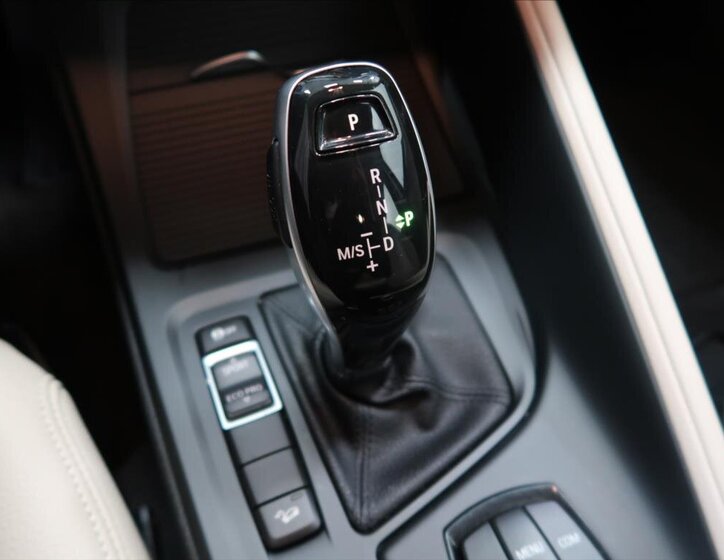 BMW X1 SUV 2,0 l 110 kw