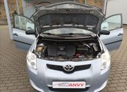 Toyota Auris Hatchback 1,4 l 66 kw