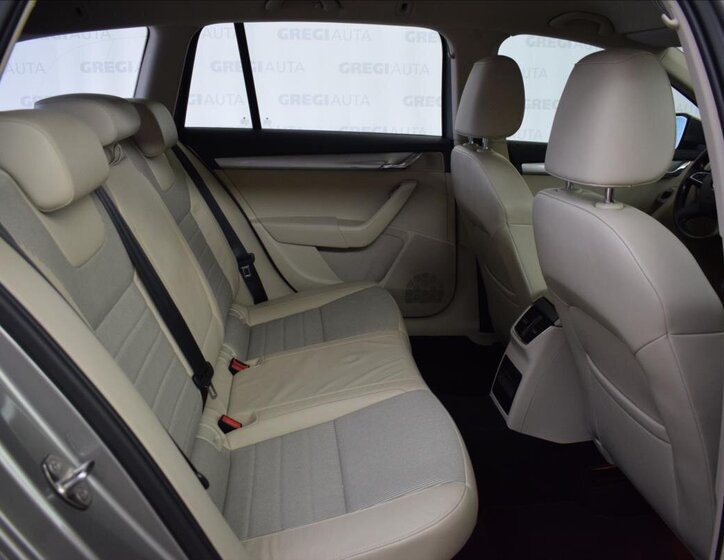 Škoda Octavia Kombi 2,0 l 110 kw