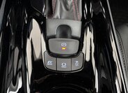 Toyota C-HR SUV / Terénní 2,0 l 135 kw