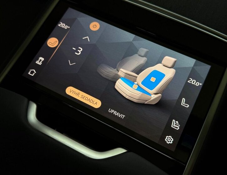 Land Rover Range Rover SUV / Terénní 4,4 l 390 kw