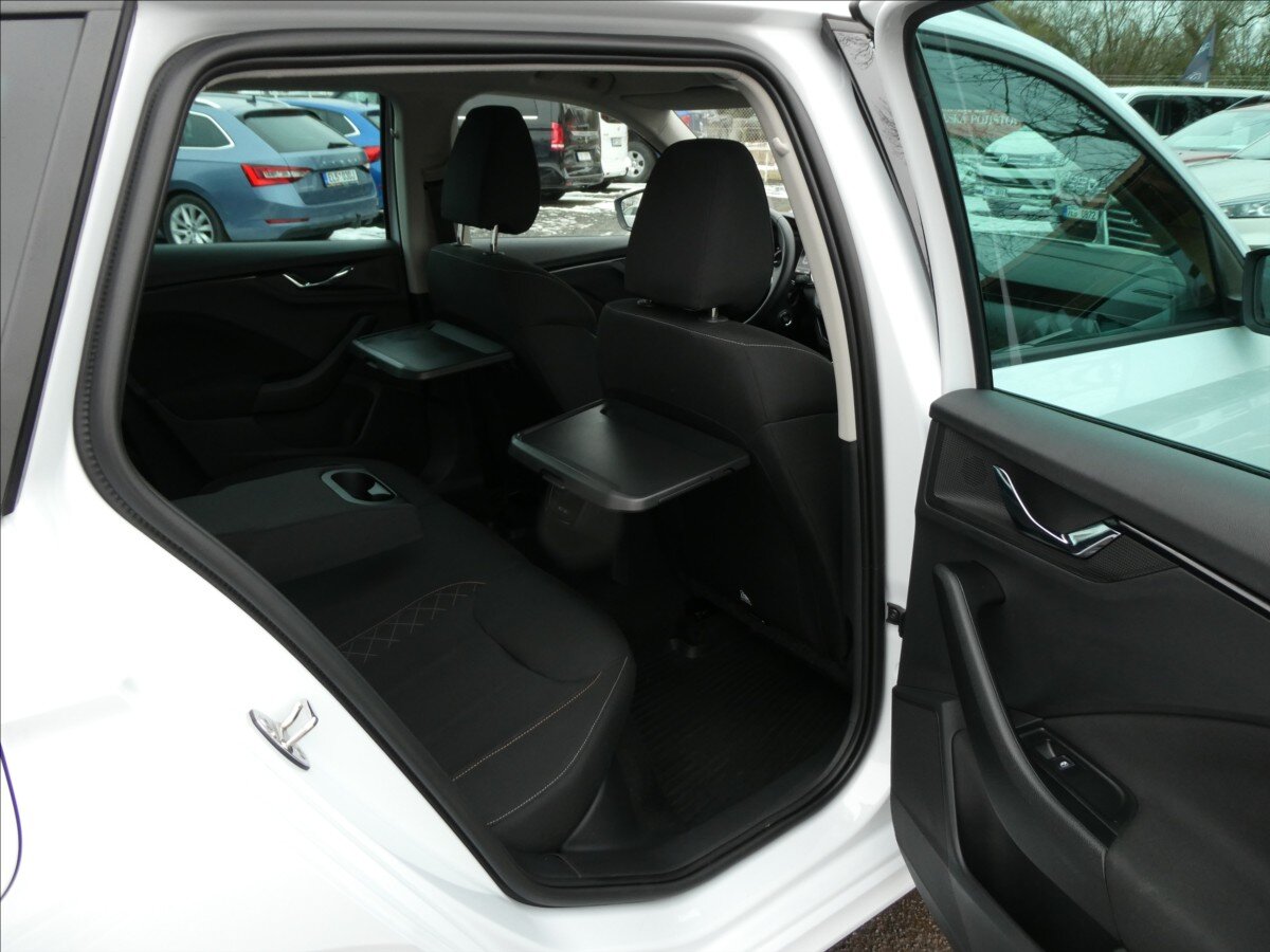 Škoda Kamiq Hatchback 999,0 81 kw