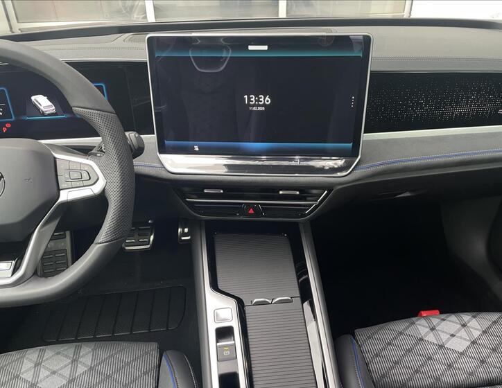 Volkswagen Passat 13