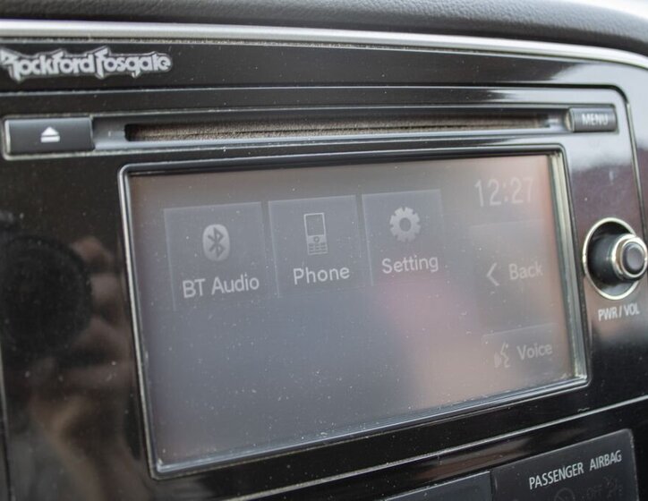 Mitsubishi Outlander SUV / Terénní 2,3 l 110 kw