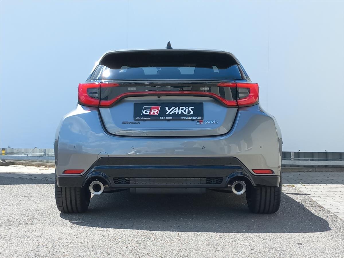 Toyota GR Yaris Hatchback 1,6 l 206 kw