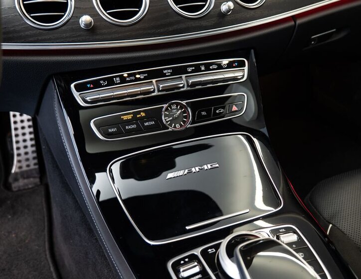 Mercedes-Benz Třídy E 15