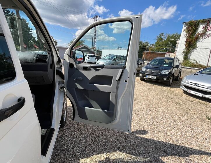 Volkswagen Transporter 13