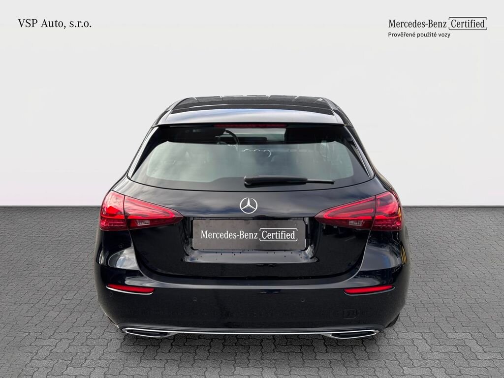 Mercedes-Benz Třídy A Hatchback 1,3 l 120 kw