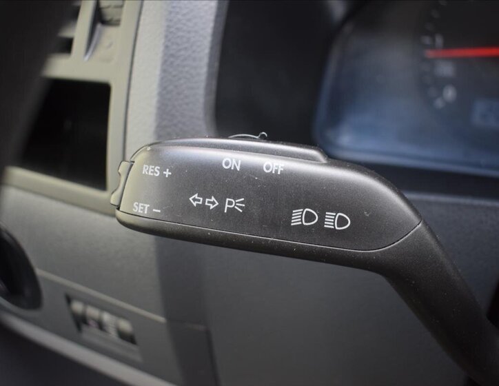 Volkswagen Transporter Ostatní 2,5 l 96 kw