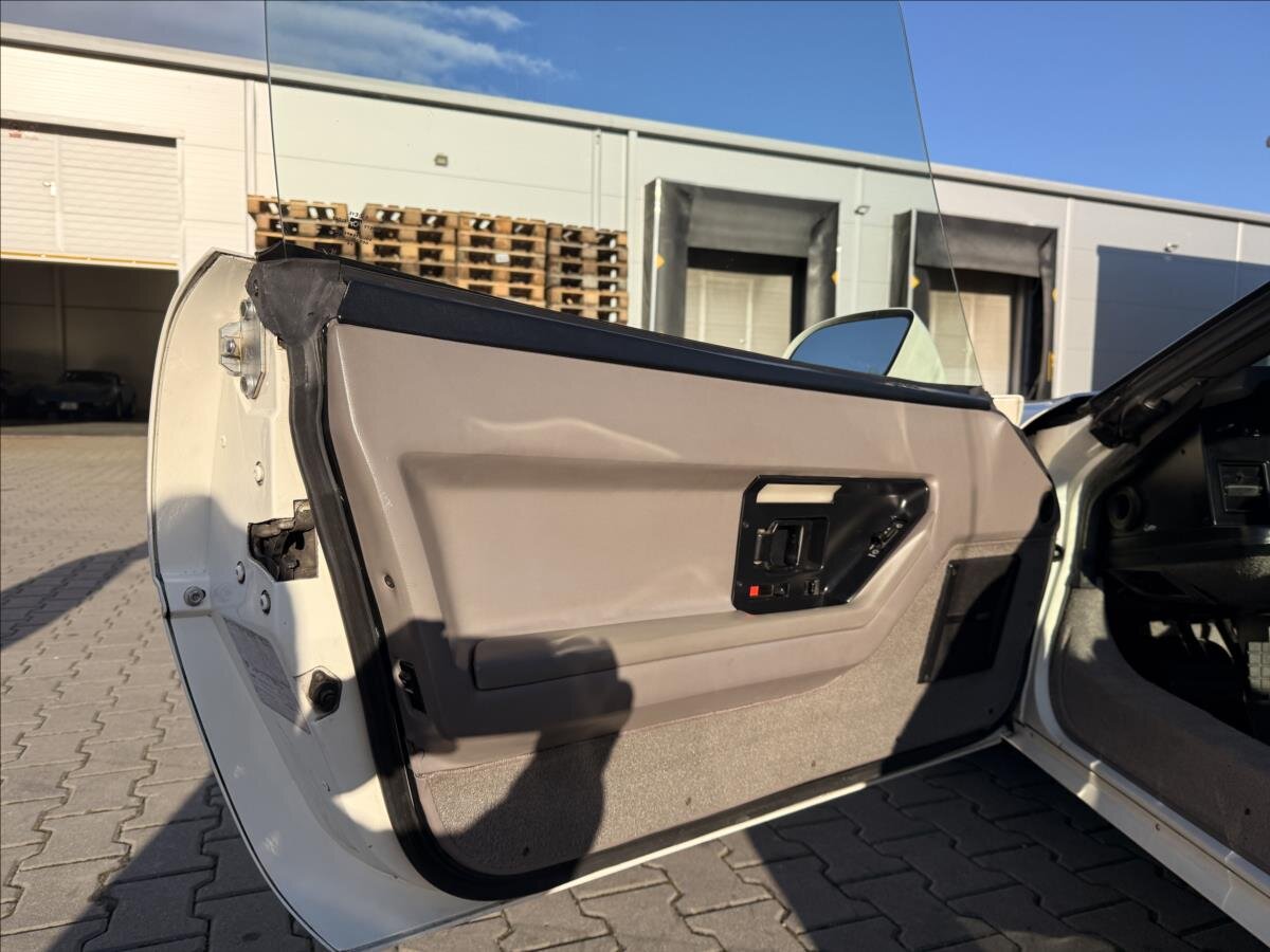 Chevrolet Corvette Kupé 5,7 l 210 kw