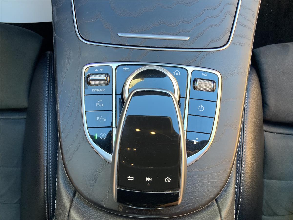 Mercedes-Benz Třídy E