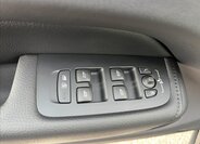 Volvo XC60 SUV / Terénní 2,0 l 145 kw