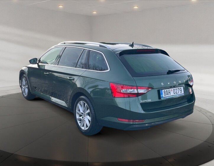 Škoda Superb Kombi 2,0 l 110 kw