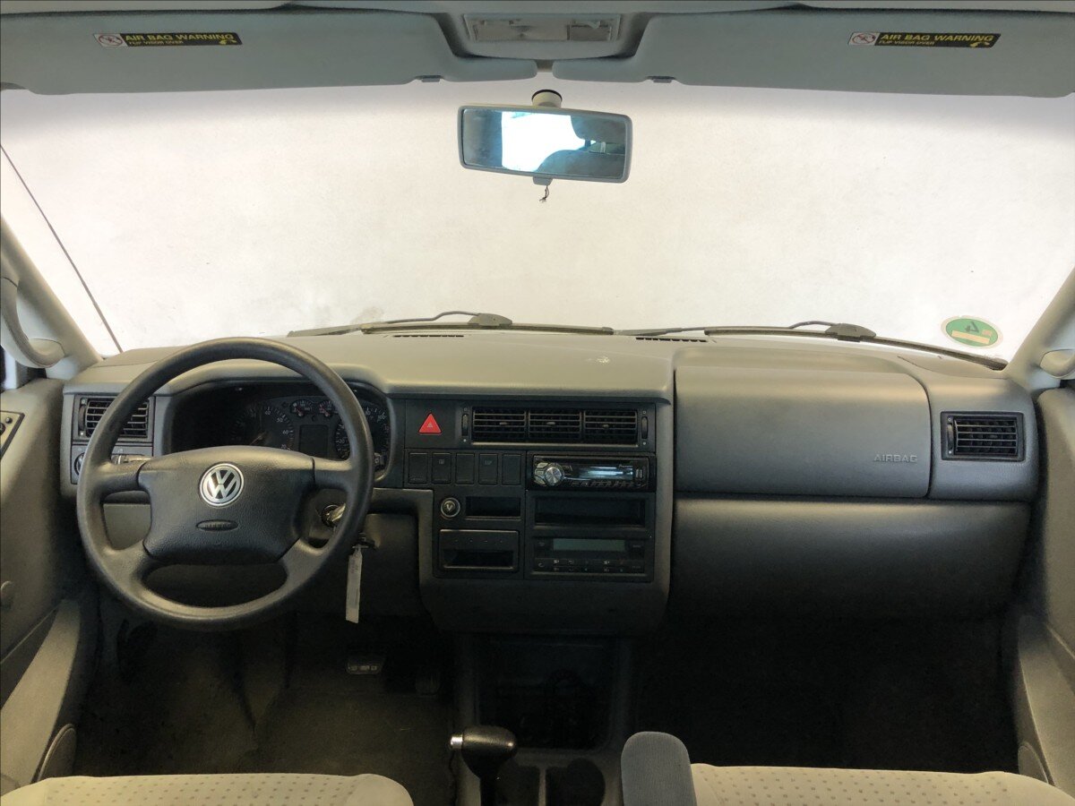 Volkswagen Caravelle