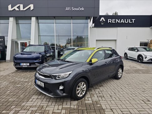 KIA Stonic SUV / Terénní 1,4 l 73 kw