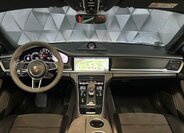 Porsche Panamera 10