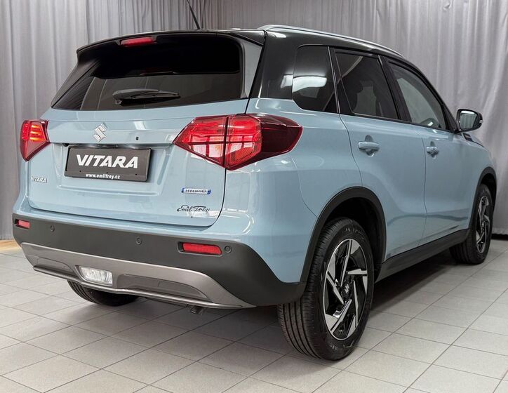 Suzuki Vitara 8