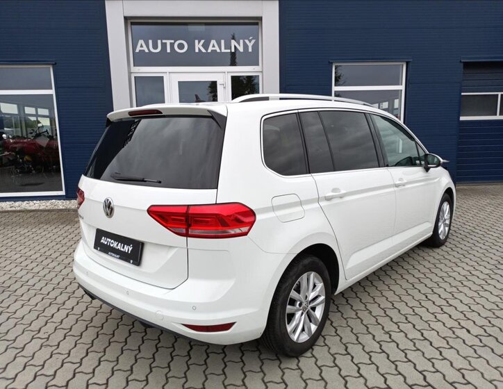 Volkswagen Touran SUV 1,4 l 110 kw