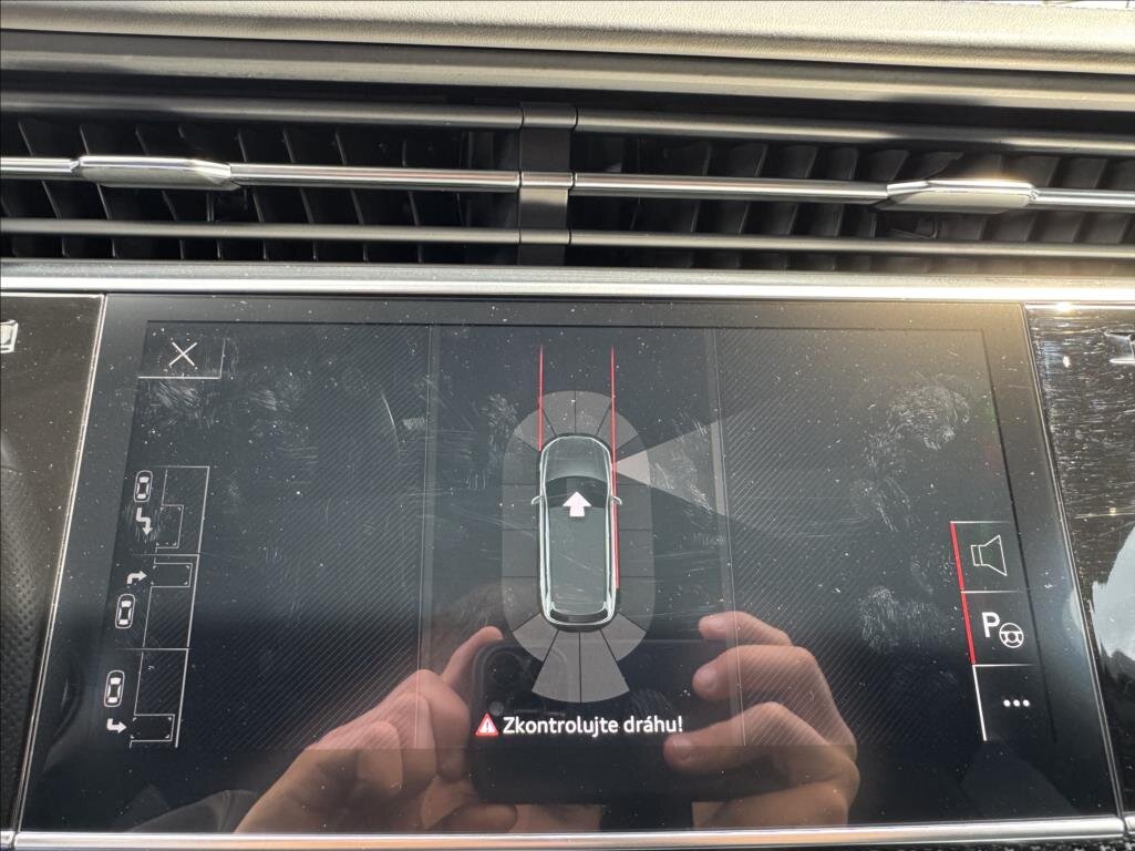 Audi SQ7 Kombi 4,0 l 320 kw